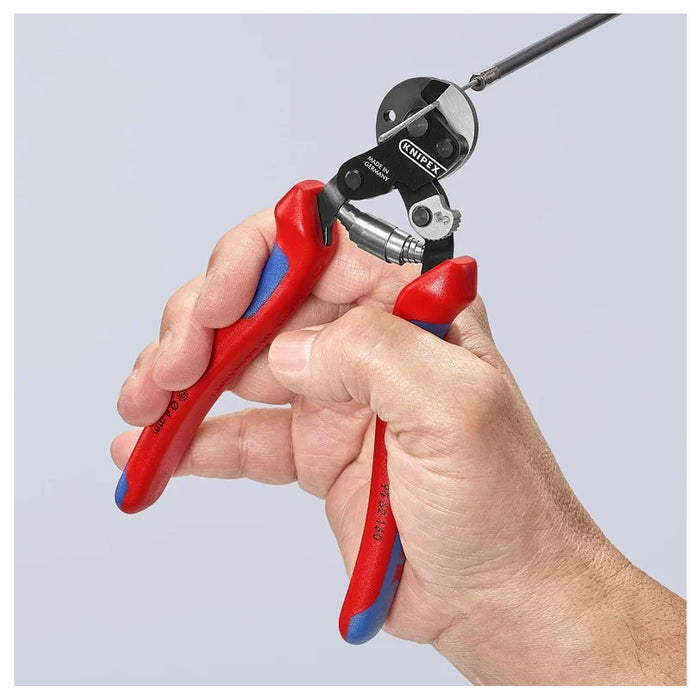 Kìm cắt cáp thép KNIPEX chiều dài 160mm, mạ đen nhám, tay cầm bọc nhựa chống trượt