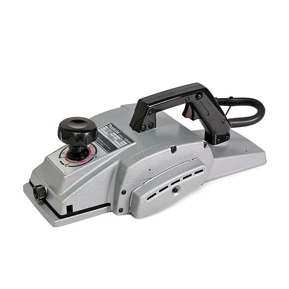 Mày bào Makita 1804N công suất 960W,  lưỡi bào 136mm