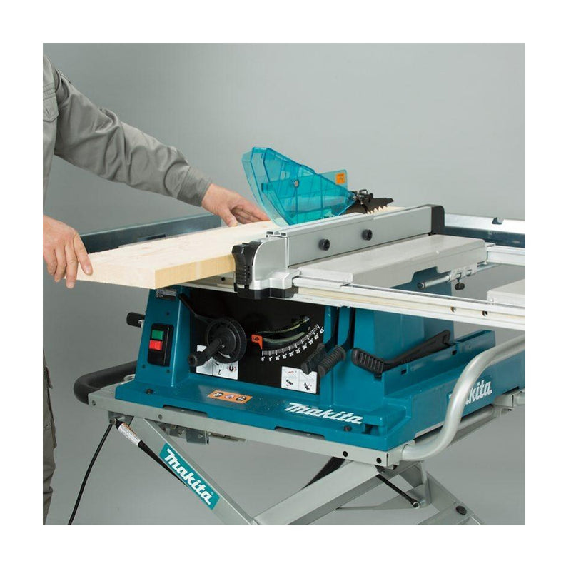 Máy cưa bàn Makita 2704 đường kính lưỡi 260mm, công suất 1,650W