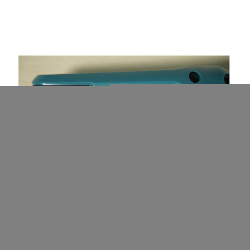 Máy khoan gỗ thép Makita 6412 công suất 450W