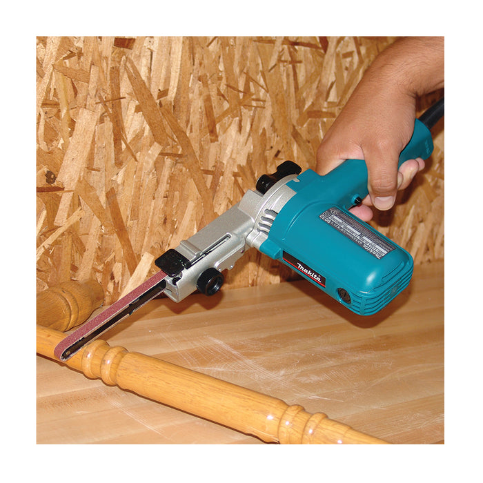 Máy chà nhám băng Makita 9032 công suất 500W kích thước băng nhám 9 x 533mm