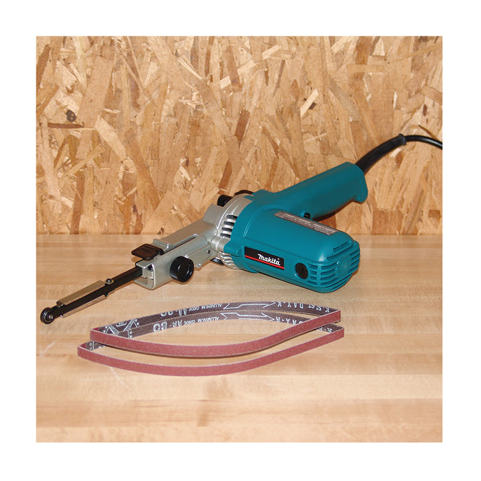 Máy chà nhám băng Makita 9032 công suất 500W kích thước băng nhám 9 x 533mm