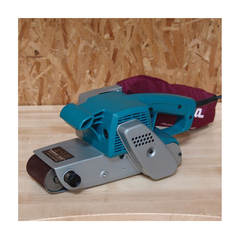 Máy chà nhám băng Makita 9924DB công suất 850W, kích thước băng nhám 76 x 610mm