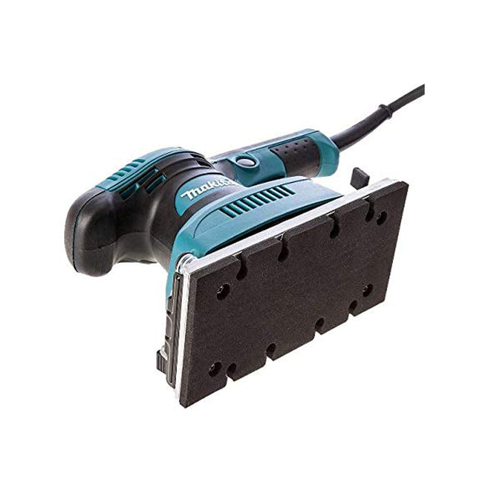 Máy chà nhám rung Makita BO3711 công suất 190W, kích thước đế nhám 93 x 185mm