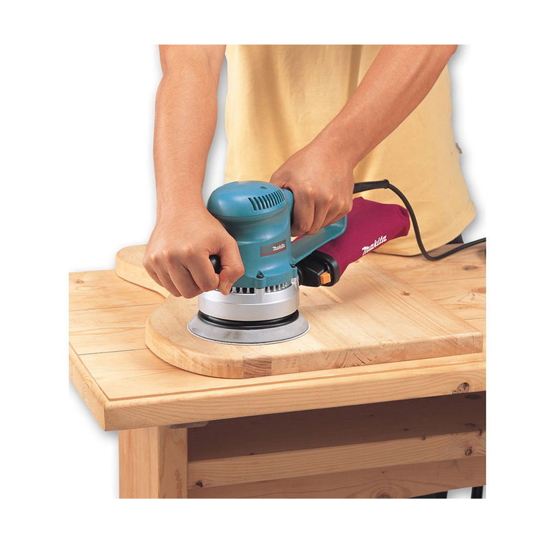 Máy chà nhám quỹ đạo tròn Makita BO6030 công suất 310W, đường kính đế nhám 150mm