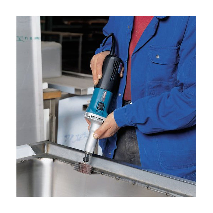 Máy mài khuôn Makita GD0800C công suất 750W, chấu bóp 8mm loại nòng dài, công tắc trượt