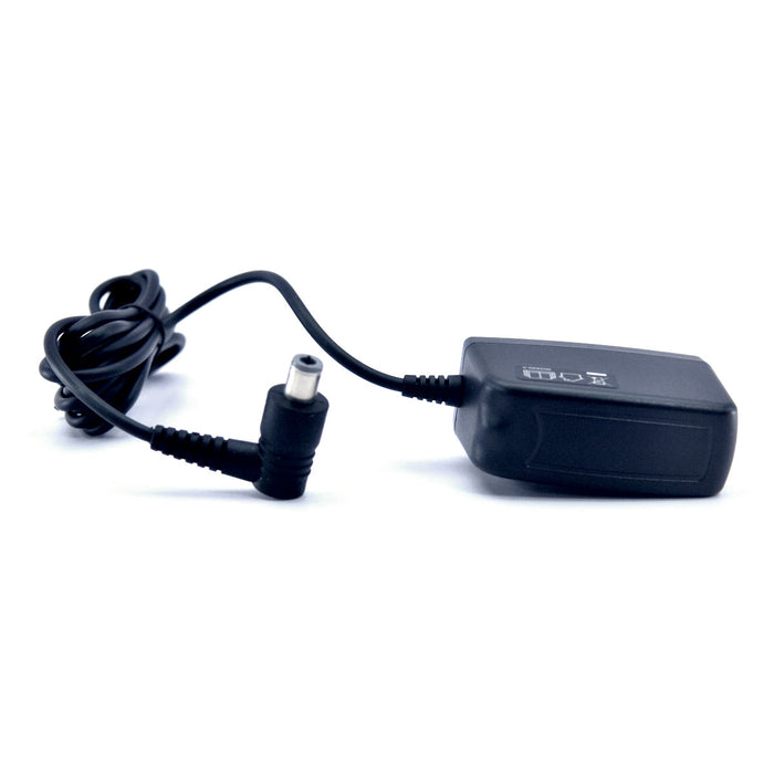 Dây sạc Makita DC1001 dùng cho Pin 12Vmax dạng thanh được tích hợp trong các loại máy cầm tay như CL104D mã số 196829-1