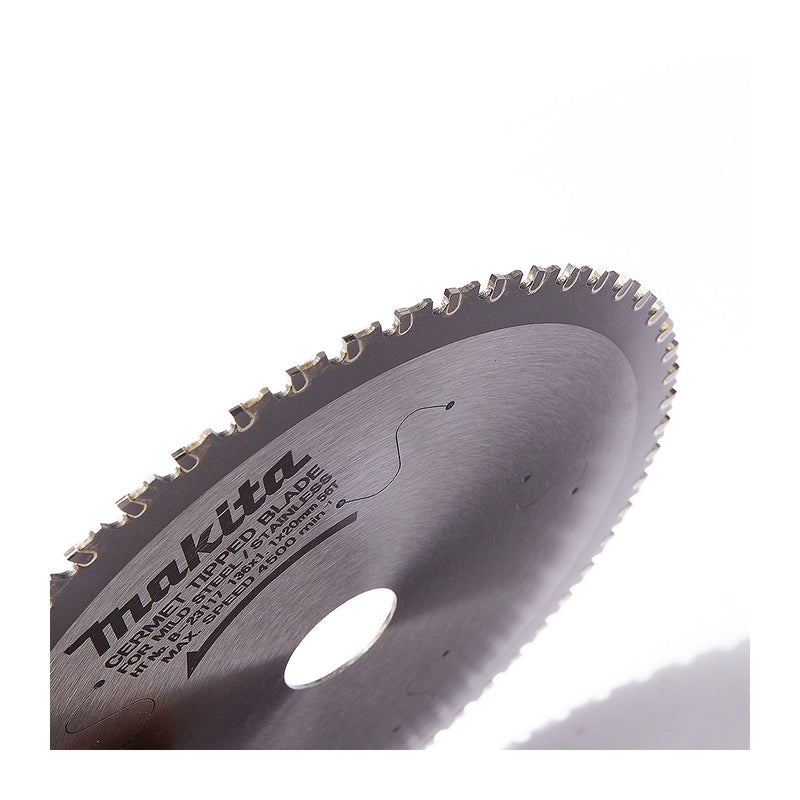 Lưỡi cưa Inox TCT Makita B-23117 đường kính 136mm, 56 răng kiểu FTG, khe Laser giảm rung, lỗ cốt 20mm dùng cho máy cưa đĩa ( Cấp 3 sao )