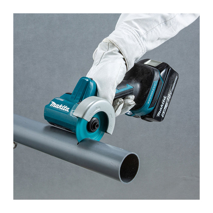 Lưỡi cắt chuyên dụng cho tấm thạch cao, PVC, Epoxy Makita D-74837 đường kính 76mm, 8 răng kiểu TC hạt 40/50, lỗ cốt 10mm dùng cho máy cắt mini DMC300 ( Cấp chuyên dụng )