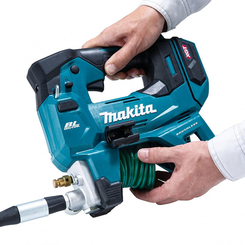 Máy bơm mỡ Makita GP001G dùng Pin 40Vmax XGT, áp suất bơm 69 MPa