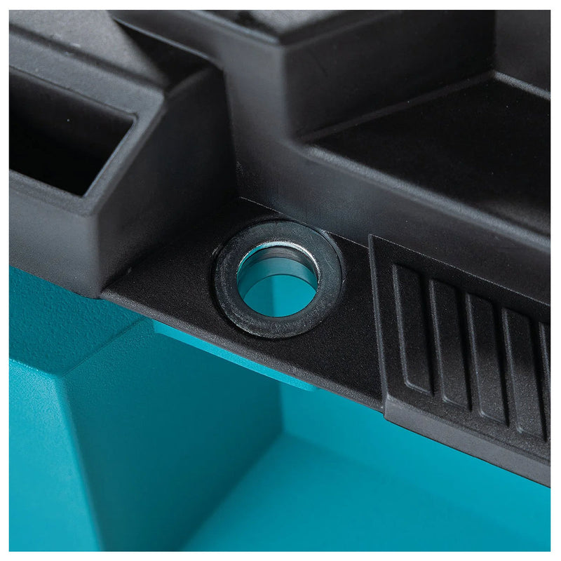 Thùng đựng đồ nghề Makita Maktrak T-90009 có bánh xe và tay kéo, dung tích 82L