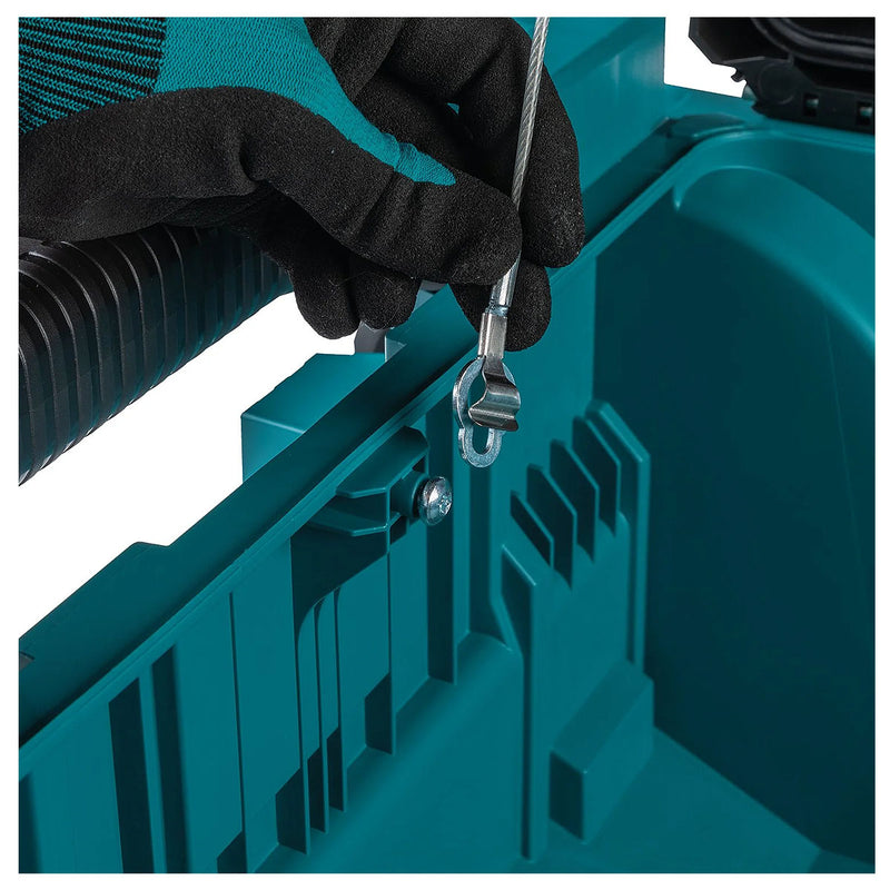 Thùng đựng đồ nghề Makita Maktrak T-90009 có bánh xe và tay kéo, dung tích 82L