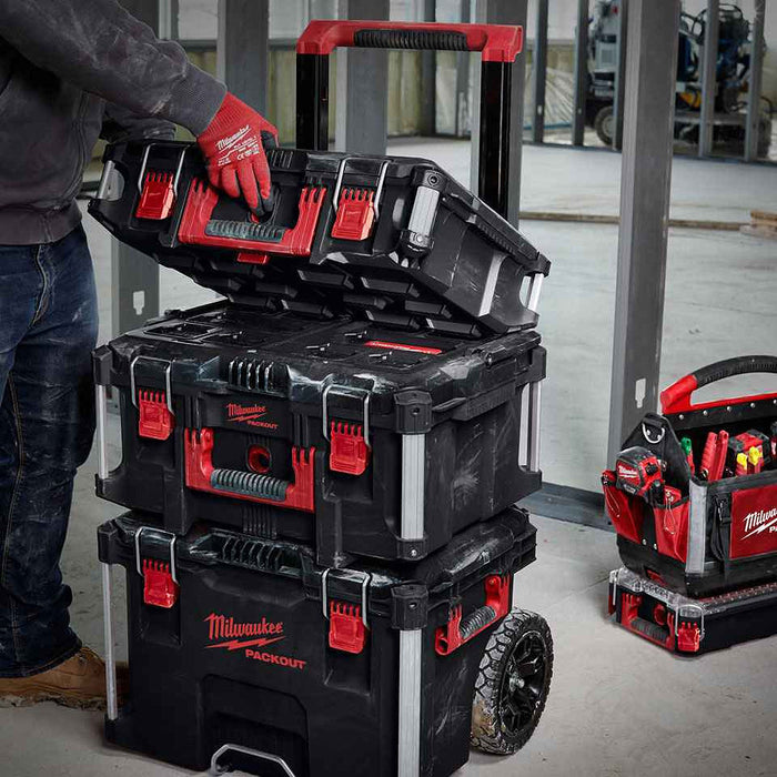 Thùng đựng đồ nghề PACKOUT Milwaukee loại có quai xách