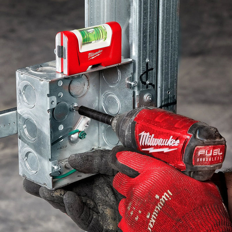 Thước thủy Milwaukee 4932472122 chiều dài 7.6cm