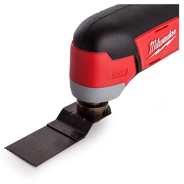 Máy cắt rung đa năng Milwaukee C12 MT dùng Pin 12V, tiêu chuẩn lưỡi OIS