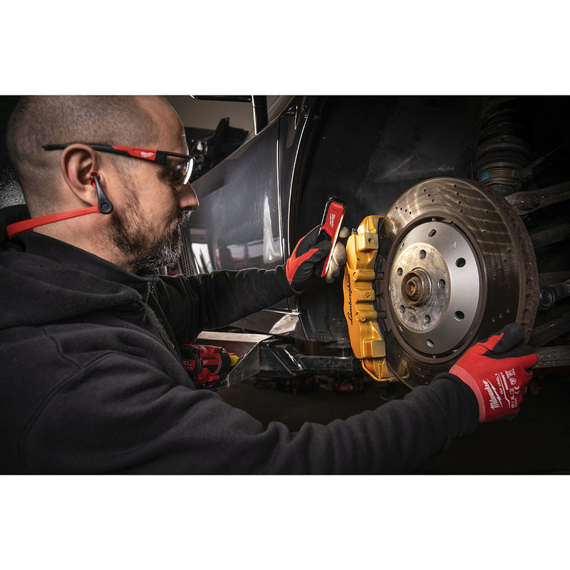 Đèn LED Milwaukee L4 FL-201 dùng Pin sạc, độ sáng 445lm