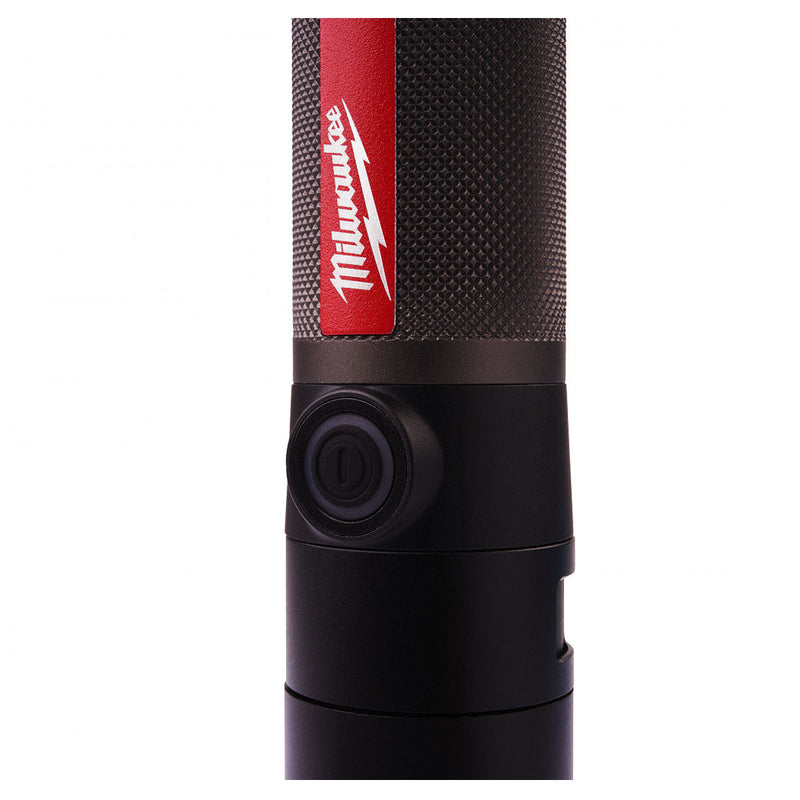 Đèn LED Milwaukee L4 FMLED-301 dùng Pin sạc, độ sáng 800lm