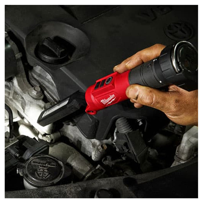 Đèn LED Milwaukee L4 SL550-301 dùng Pin sạc, độ sáng 550lm