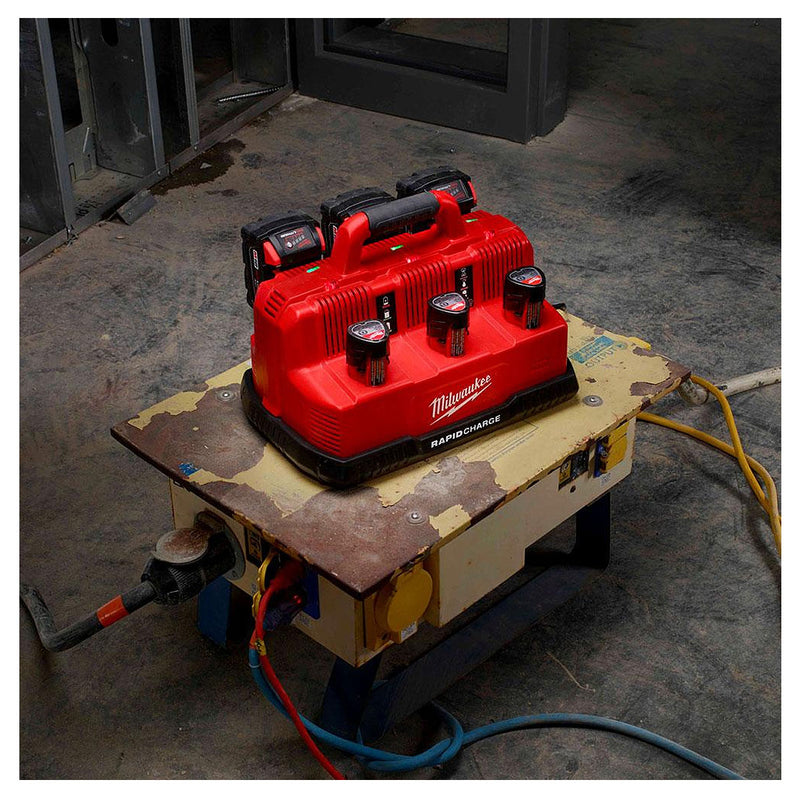 Đế sạc nhanh 6 cổng Rapid Charge Milwaukee M12-18C3 dùng cho Pin 18V và Pin 12V