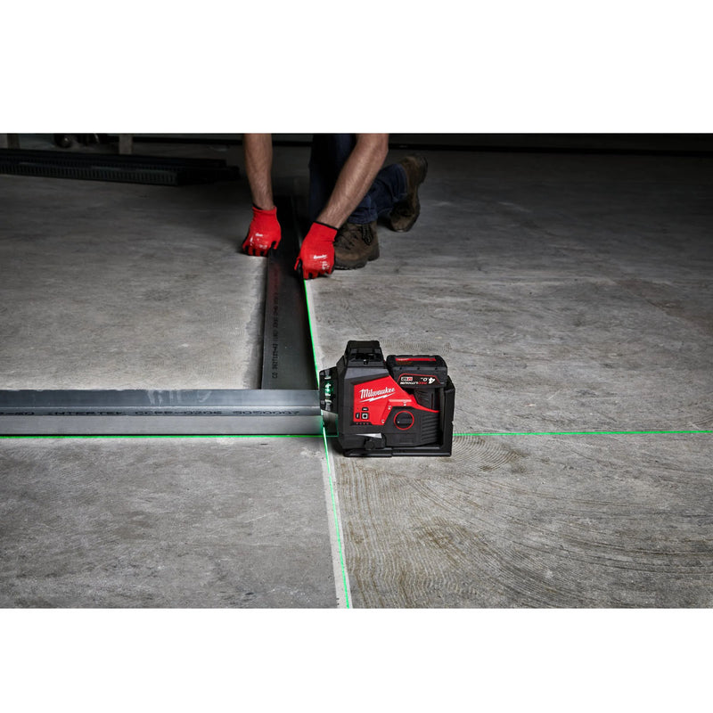 Máy cân mực Laser 3 tia xanh Milwaukee M12 3PL dùng Pin 12V, phạm vi hiển thị 38m