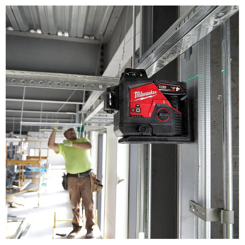 Máy cân mực Laser 3 tia xanh Milwaukee M12 3PL dùng Pin 12V, phạm vi hiển thị 38m