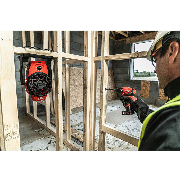 Quạt làm mát Milwaukee M12 AF dùng Pin 12V, đường kính cánh quạt 150mm