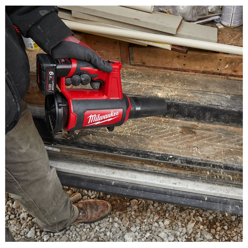 Máy thổi Milwaukee M12 BBL dùng Pin 12V
