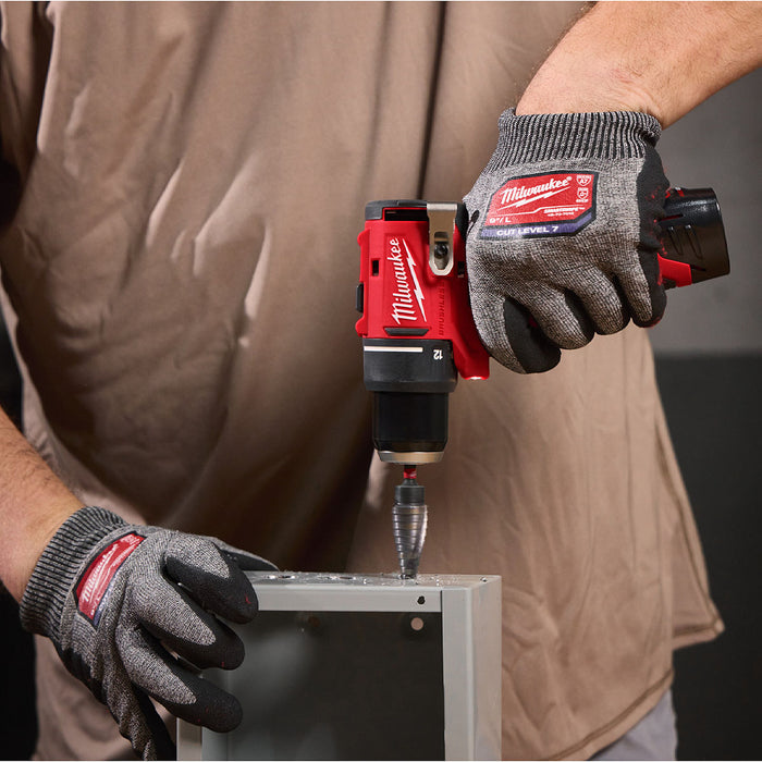 Máy khoan búa Milwaukee M12 BLPDRC dùng Pin 12V, đầu kẹp 10mm