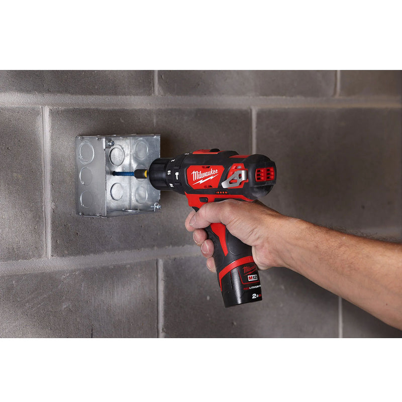 Máy khoan búa Milwaukee M12 BPD dùng Pin 12V, đầu kẹp 10mm
