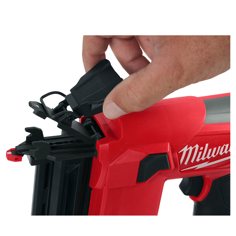 Máy bắn đinh chỉ trơn Milwaukee M12 FCN18GS dùng Pin 12V, kích thước đinh 15-38mm