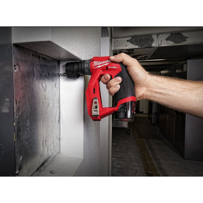 Máy khoan và vặn vít đa năng, đầu khoan tháo lắp nhanh Milwaukee M12 FDDXKIT dùng Pin 12V, đuôi gài 6.35mm (1/4 inch), đầu kẹp 10mm