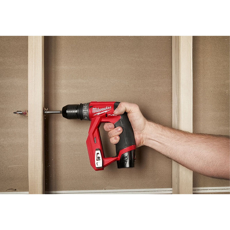 Máy khoan và vặn vít đa năng, đầu khoan tháo lắp nhanh Milwaukee M12 FDDXKIT dùng Pin 12V, đuôi gài 6.35mm (1/4 inch), đầu kẹp 10mm