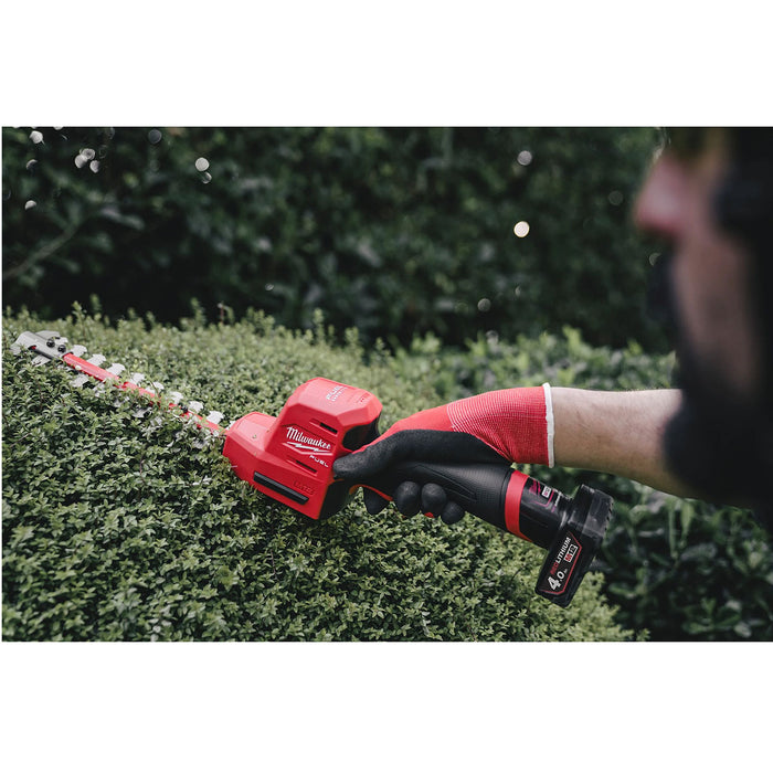 Máy tỉa hàng rão Milwaukee M12 FHT20 dùng Pin 12V, chiều dài lưỡi 203mm