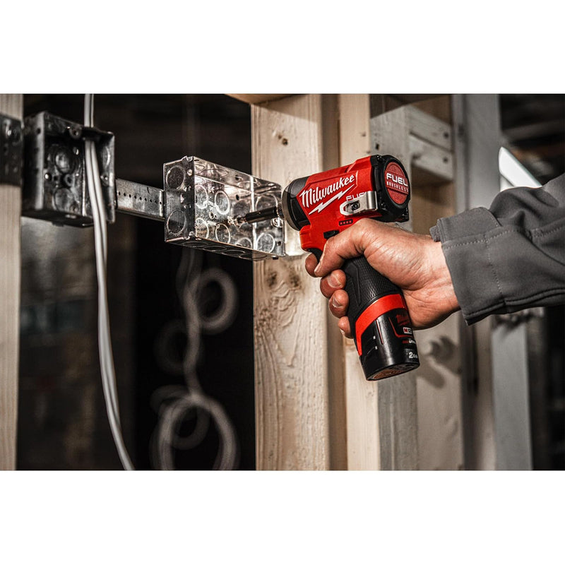 Máy vặn vít Milwaukee M12 FID2 dùng Pin 12V, đuôi lục giác 6.35mm (1/4 inch)