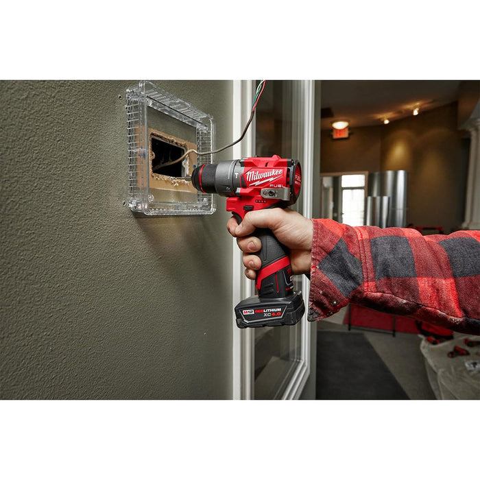 Máy khoan búa Milwaukee M12 FPD2 dùng Pin 12V đầu kẹp 13mm
