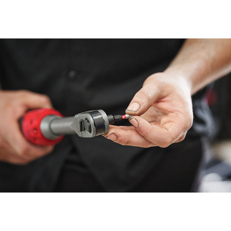 Máy siết bu lông góc xuyên tâm kèm bộ đầu tuýp 16 chi tiết Milwaukee M12 FPTR dùng Pin 12V, dùng được cốt 3/8 inch, 1/2 inch, 1/4 inch