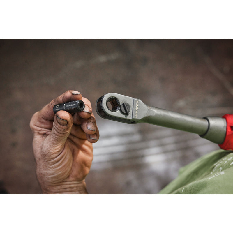 Máy siết bu lông góc xuyên tâm kèm bộ đầu tuýp 16 chi tiết Milwaukee M12 FPTR dùng Pin 12V, dùng được cốt 3/8 inch, 1/2 inch, 1/4 inch