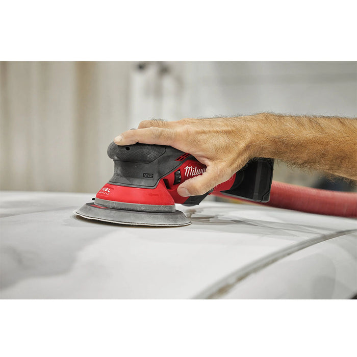 Máy chà nhám quỹ đạo tròn Milwaukee M12 FROS50 dùng Pin 12V, đường kính đế 150mm