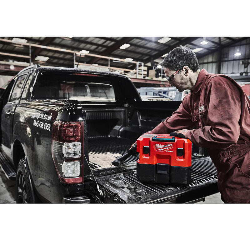 Máy hút bụi Milwaukee M12 FVCL dùng Pin 12V, dung tích 6.1L, bộ lọc HEPA ( Hút khô & ướt )