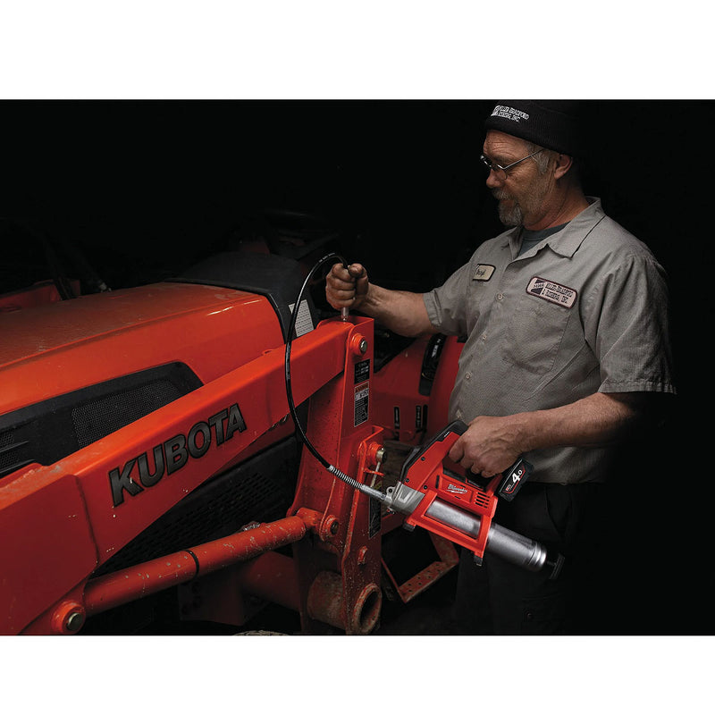 Máy bơm mỡ Milwaukee M12 GG dùng Pin 12V, áp suất bơm 562 bar