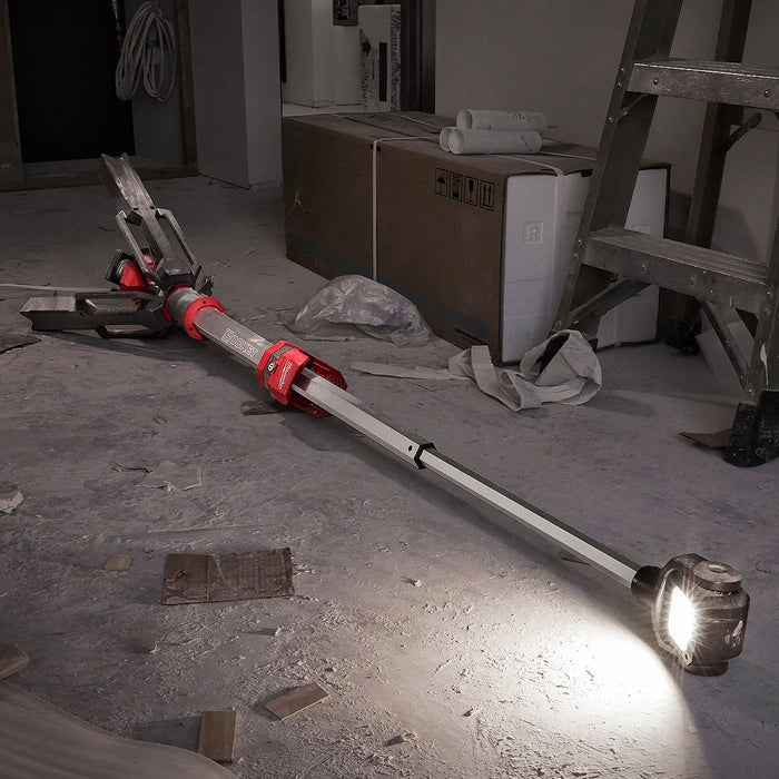 Đèn LED công trường Milwaukee M12 SAL dùng Pin 12V, độ sáng 1,400lm