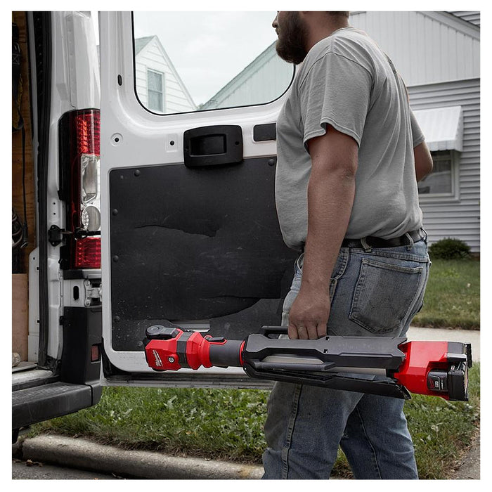 Đèn LED công trường Milwaukee M12 SAL dùng Pin 12V, độ sáng 1,400lm