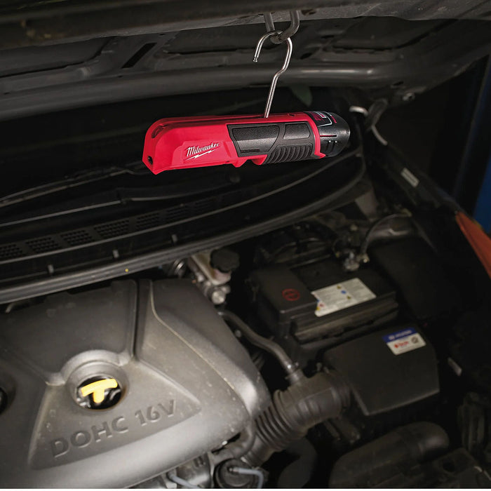 Đèn LED Milwaukee M12 SL dùng Pin 12V, độ sáng 220lm