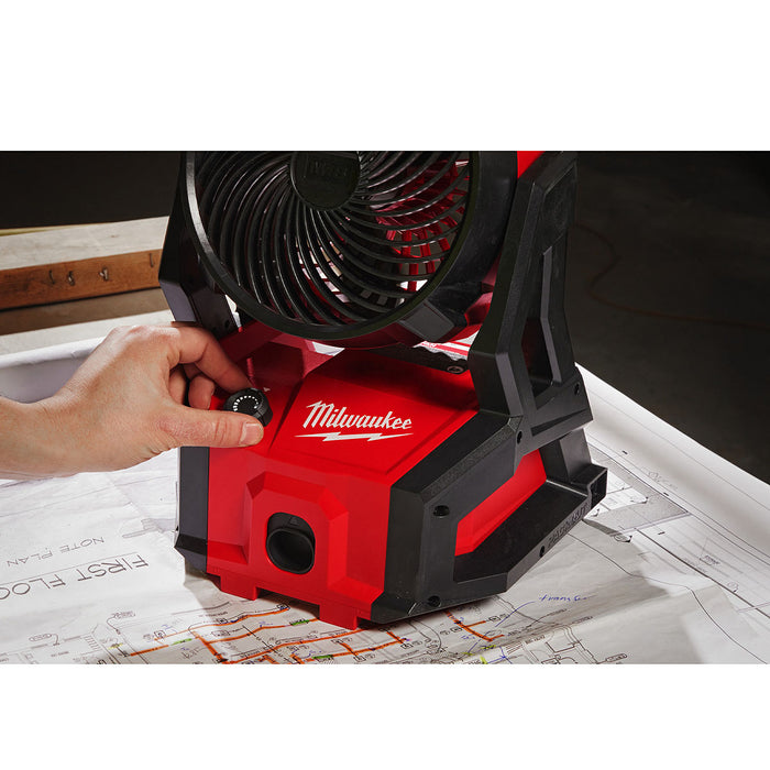 Quạt làm mát Milwaukee M18 AFG2 dùng Pin 18V hoặc điện AC/220V, đường kính cánh quạt 180mm