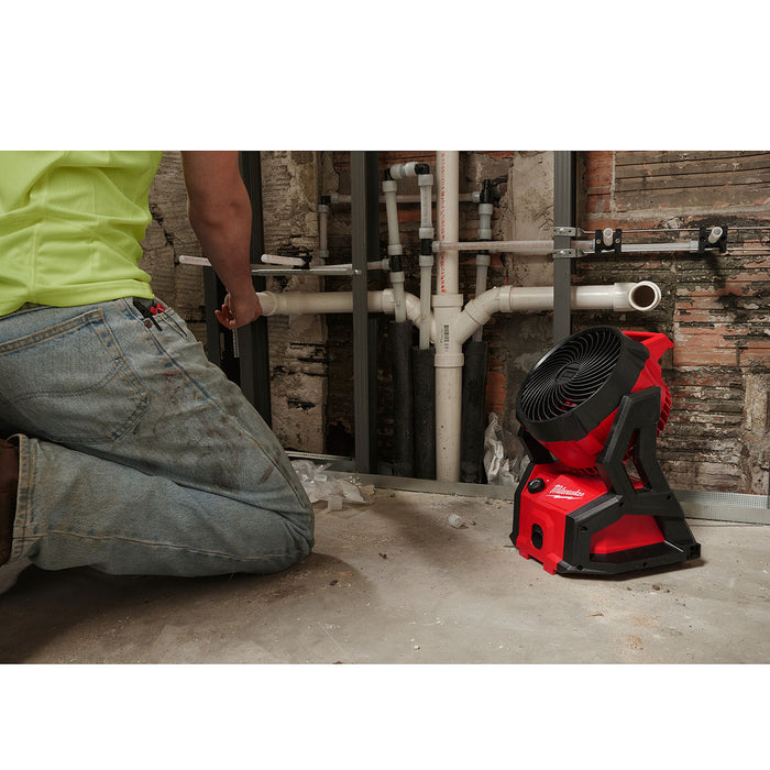 Quạt làm mát Milwaukee M18 AFG2 dùng Pin 18V hoặc điện AC/220V, đường kính cánh quạt 180mm