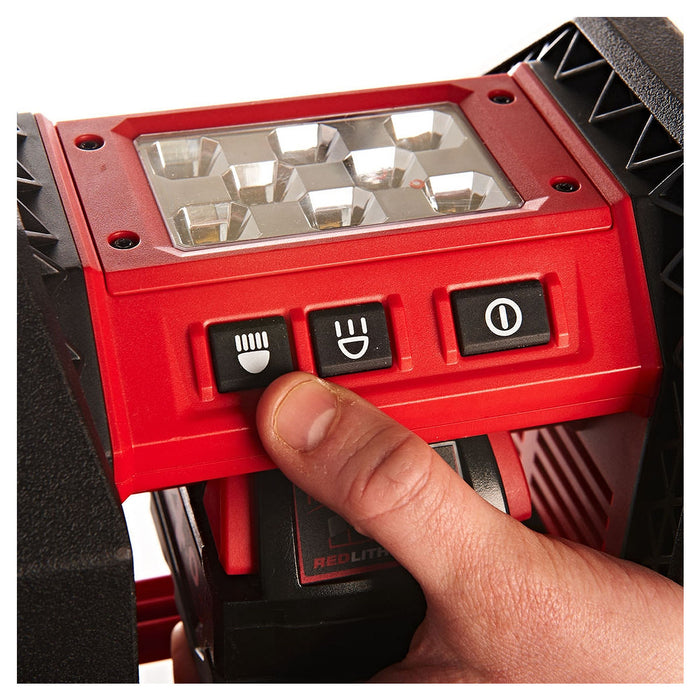 Đèn LED Milwaukee M18 AL dùng Pin 18V, độ sáng 1,500lm