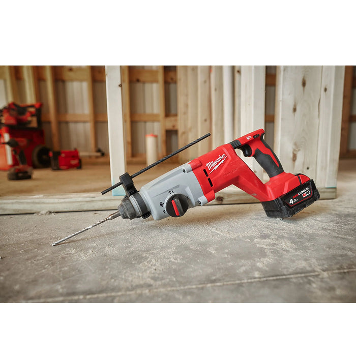 Máy khoan bê tông 3 chức năng Milwaukee M18 BLHACD26 dùng Pin 18V, khả năng khoan 26mm đuôi gài SDS-Plus