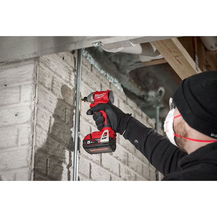 Máy vặn vít Milwaukee M18 BLIDR dùng Pin 18V, đuôi lục giác 6.35mm ( 1/4 inch )