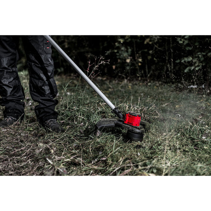 Máy cắt cỏ Milwaukee M18 BLLT dùng Pin 18V, độ rộng cắt 350mm - 400mm, tay cầm vòng