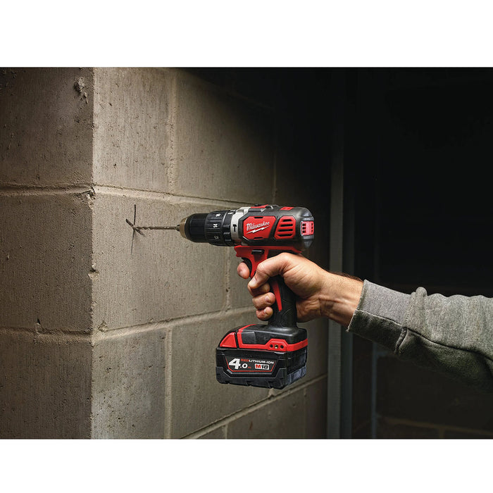 Máy khoan búa Milwaukee M18 BPD dùng Pin 18V, đầu kẹp 13mm